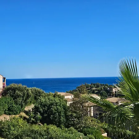 Superbe T2 Entre Et Nature Saint-Raphael (Var)